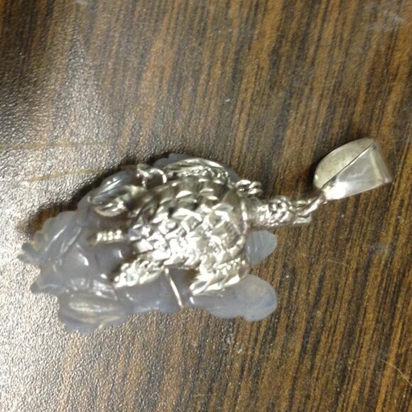 Sea Turtle Pendant in Sterling Silver - Picture 3 of 6